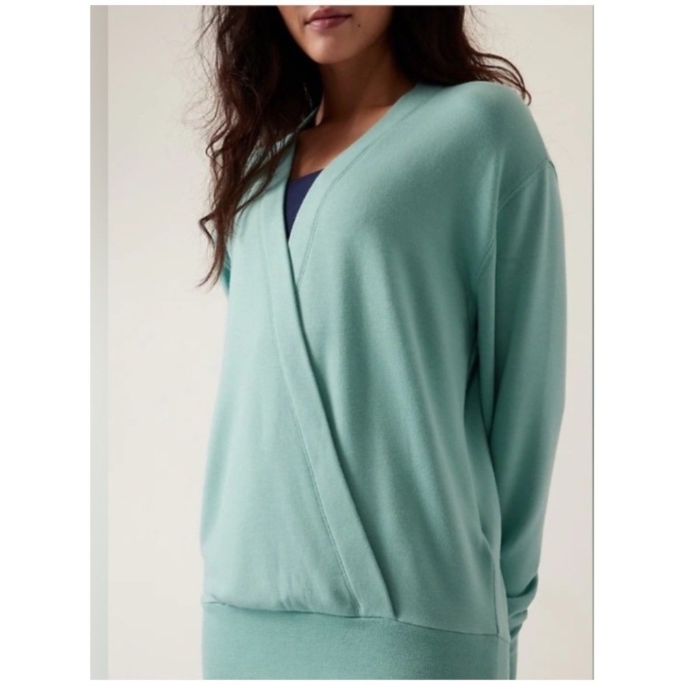 Athleta Purana Wrap Top Super Soft Athleisure Comfortable‎ Teal Size Large